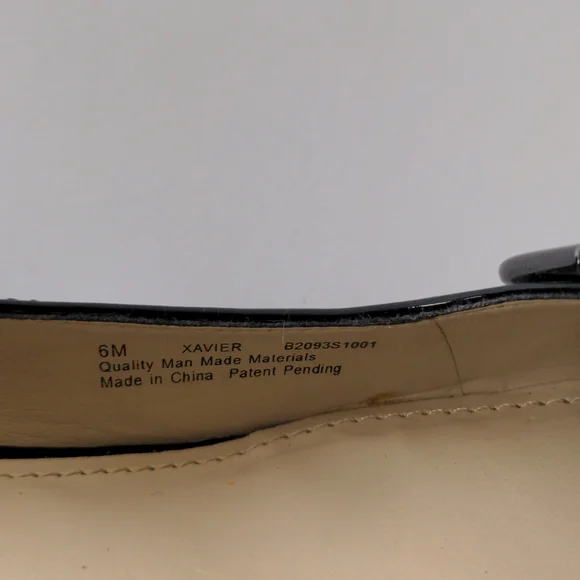 Naturalizer Chunky Heels - Picture 8 of 8